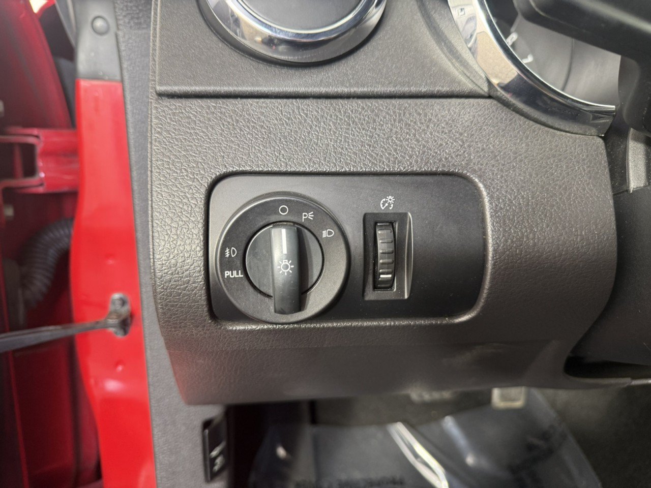 Used 2005 Ford Mustang GT RWD image 20