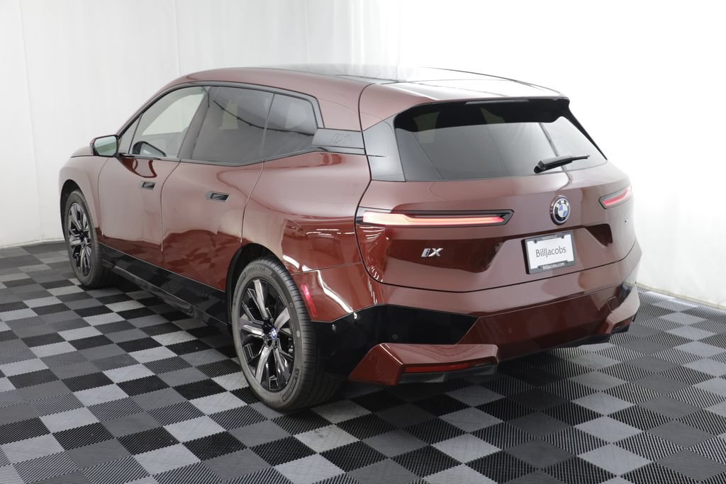 Certified 2023 BMW iX xDrive50 w/ Sport Package AWD/4WD image 16