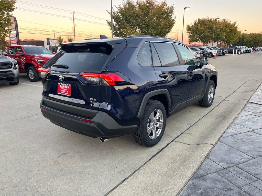 New 2025 Toyota RAV4 XLE image 5