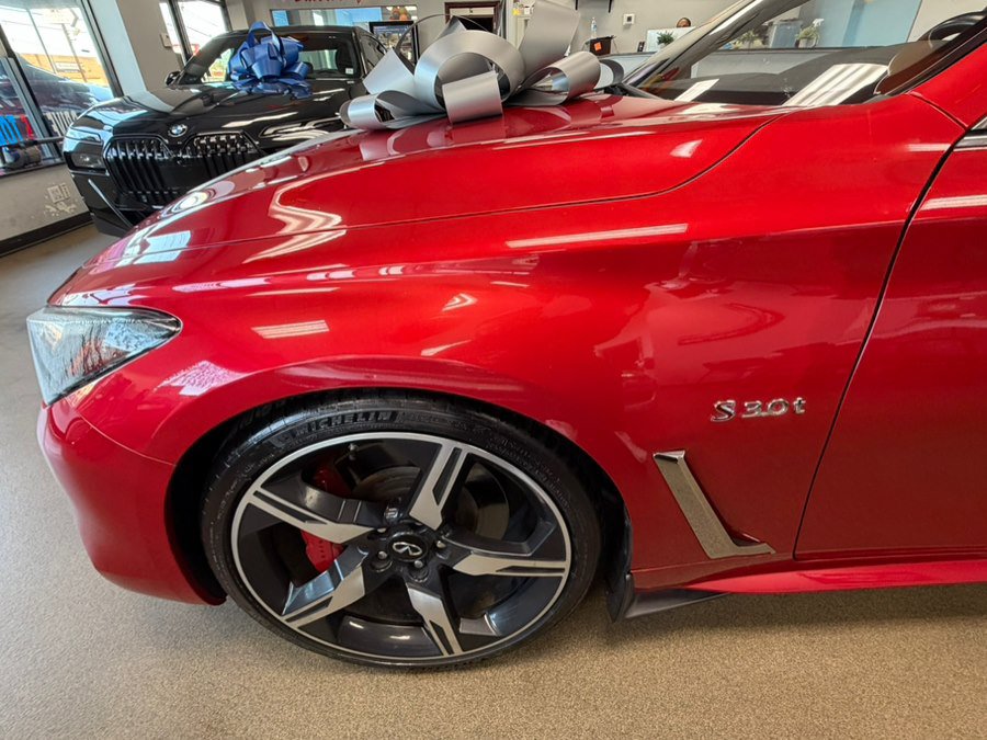 Used 2020 INFINITI Q60 Red Sport 400 w/ Proactive Package AWD/4WD image 9