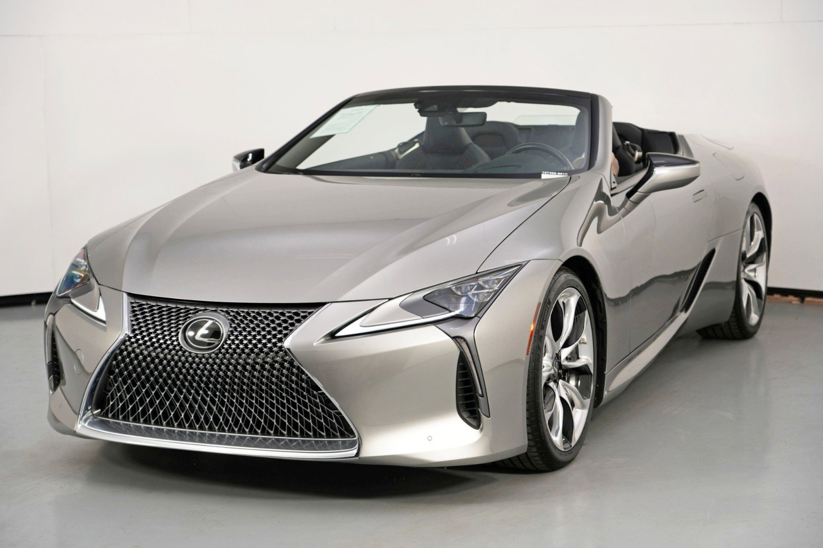 Used 2023 Lexus LC 500 Convertible image 46
