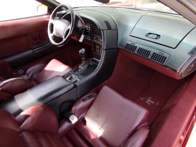Used 1993 Chevrolet Corvette Convertible RWD image 27