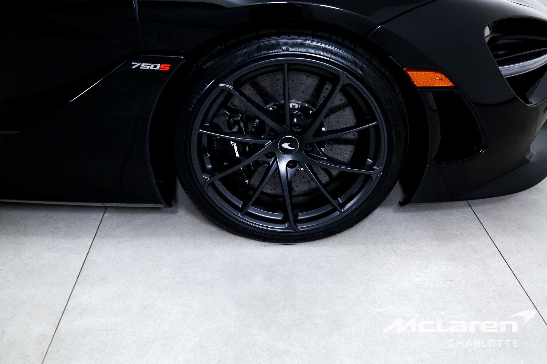 New 2026 McLaren 750S Spider RWD image 27
