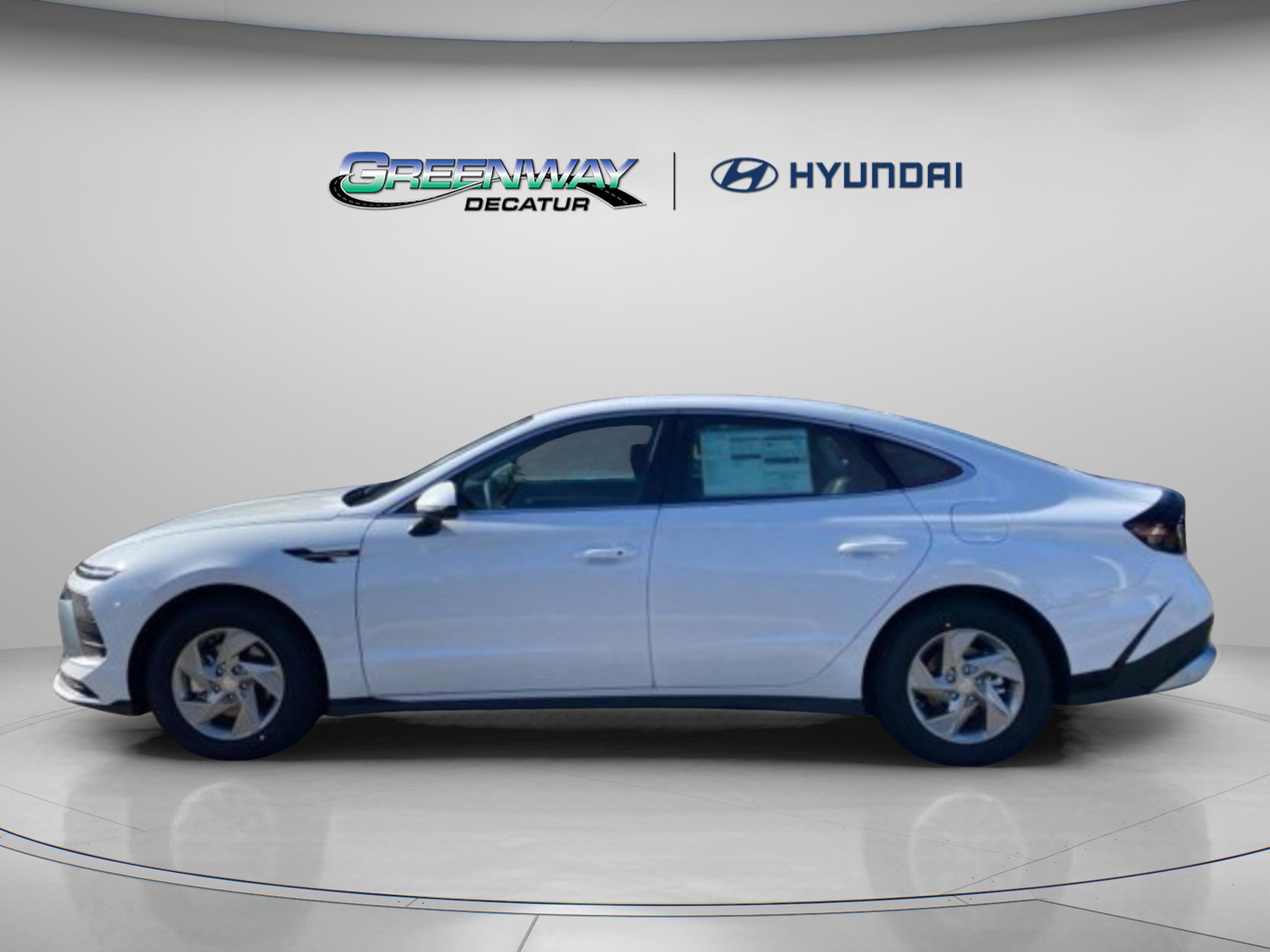 New 2026 Hyundai Sonata SE FWD image 4