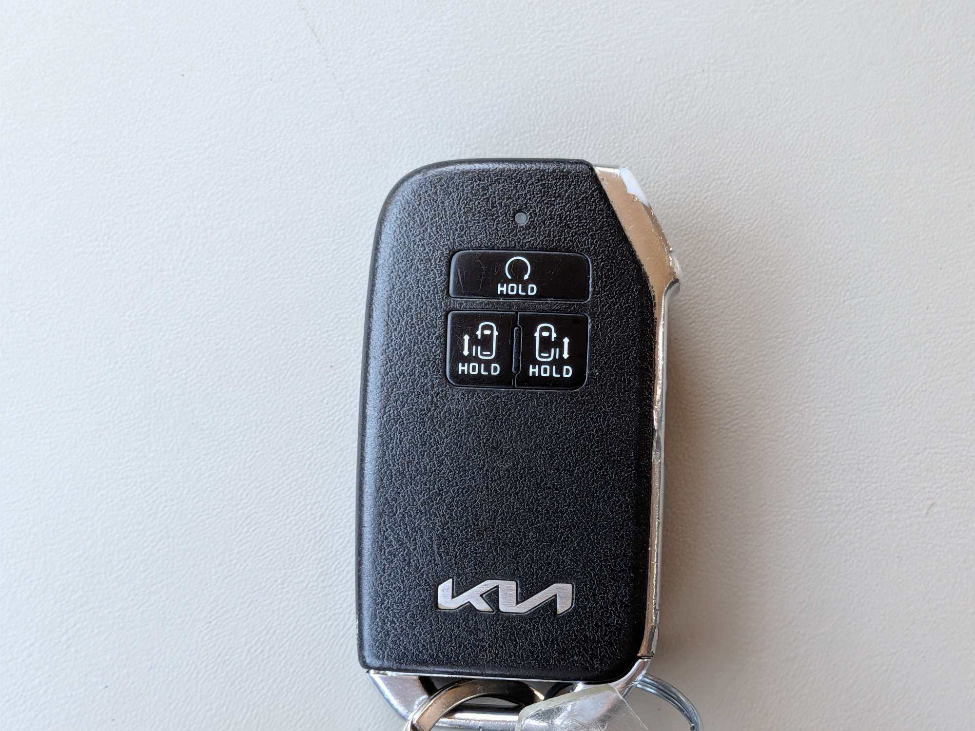 Used 2022 Kia Carnival LX FWD image 39