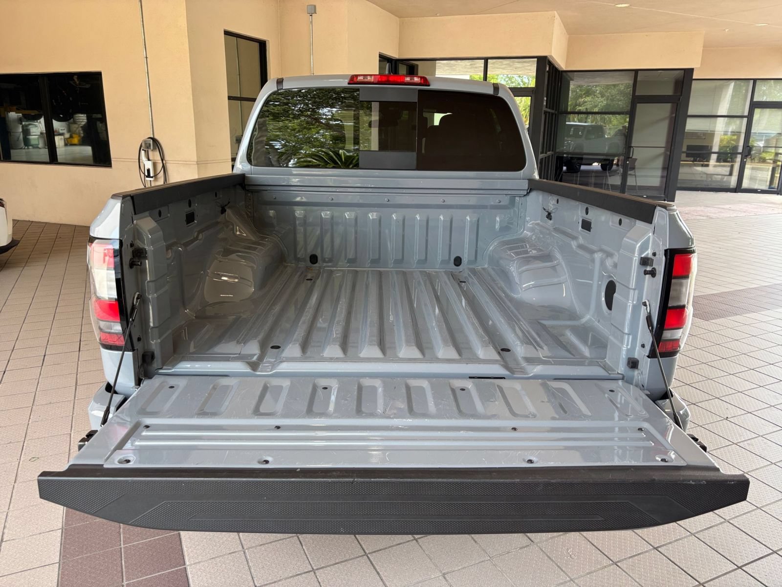 Used 2026 Nissan Frontier PRO-4X AWD/4WD image 29