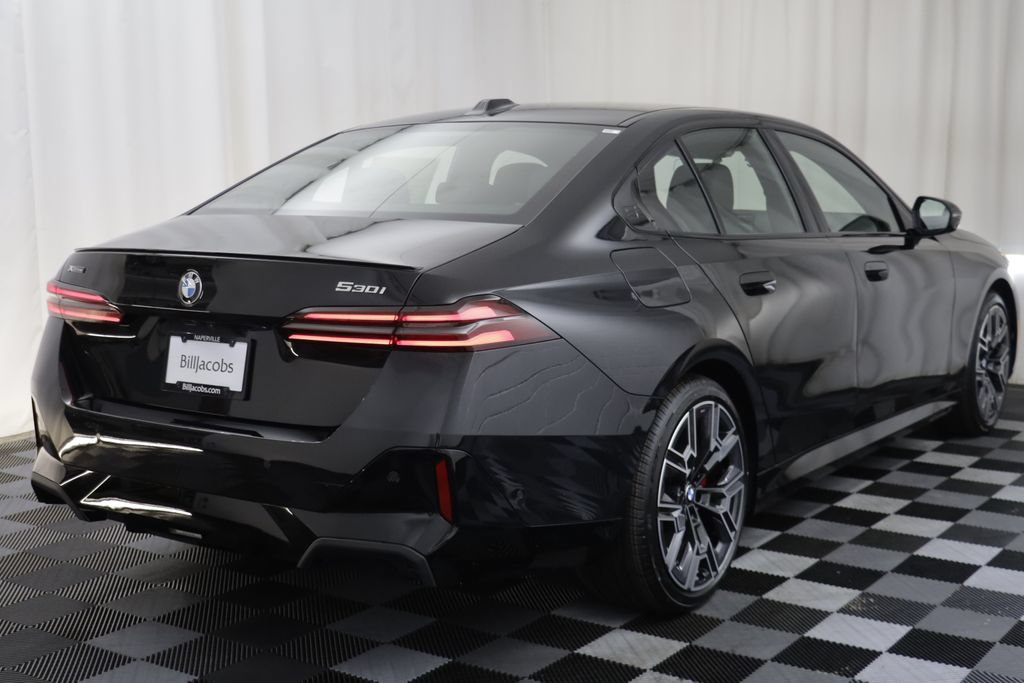 New 2026 BMW 530i xDrive w/ M Sport Package AWD/4WD image 17