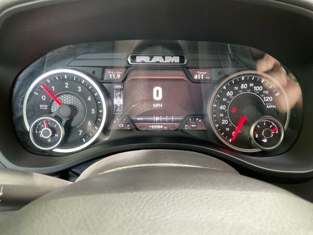 Used 2025 RAM 1500 Big Horn AWD/4WD image 19