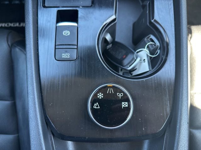Used 2023 Nissan Rogue SV w/ SV Premium B Package AWD/4WD image 37