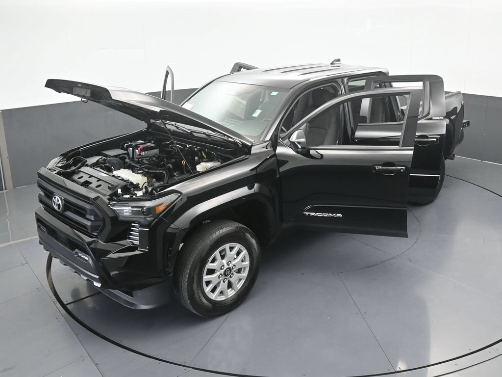 Used 2025 Toyota Tacoma SR5 RWD image 62