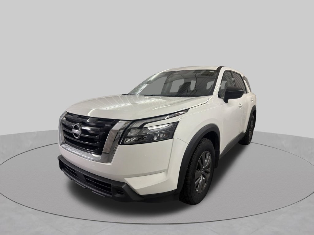 Used 2024 Nissan Pathfinder S FWD image 5