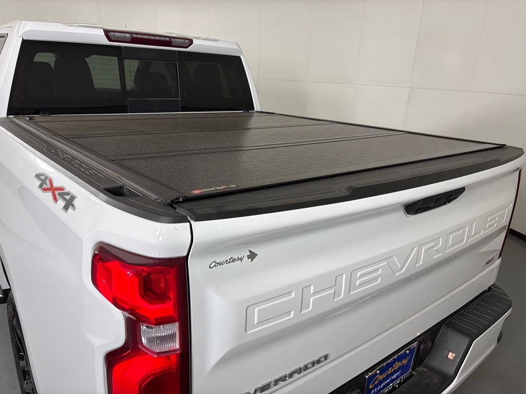 Used 2023 Chevrolet Silverado 1500 RST w/ Convenience Package II AWD/4WD image 43