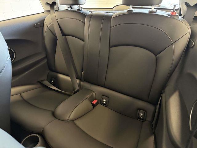 Used 2014 MINI Cooper S image 17