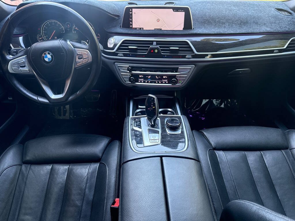 Used 2019 BMW 740i xDrive w/ Executive Package AWD/4WD image 13