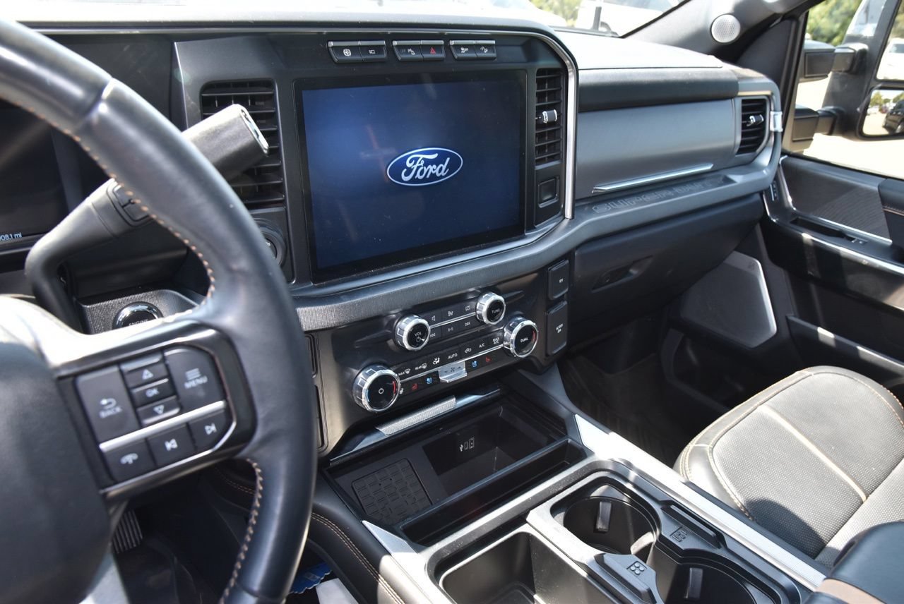 Used 2024 Ford F250 Platinum AWD/4WD image 9