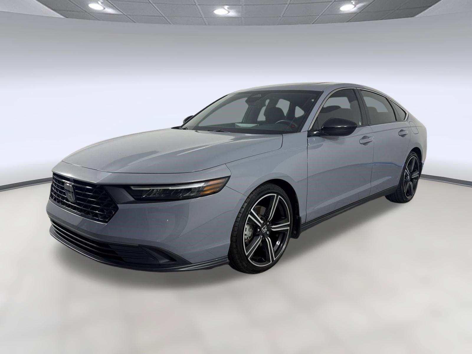 Used 2023 Honda Accord Sport image 1