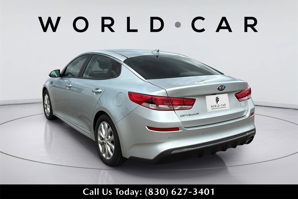 Used 2020 Kia Optima LX image 11