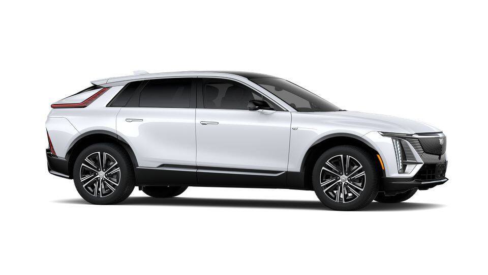 New 2027 Cadillac Lyriq Luxury RWD image 16