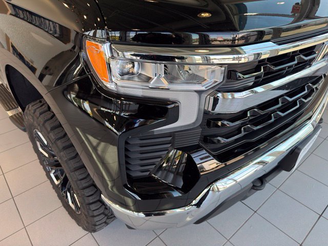 Used 2026 Chevrolet Silverado 1500 LT AWD/4WD image 37