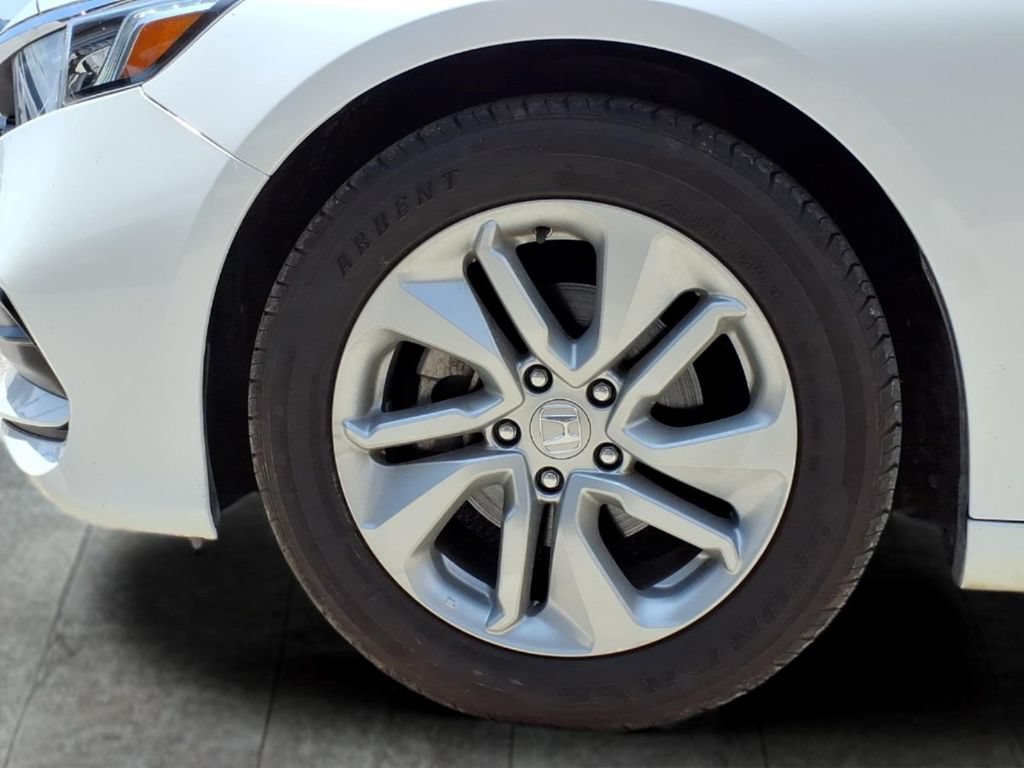 Used 2020 Honda Accord LX image 8