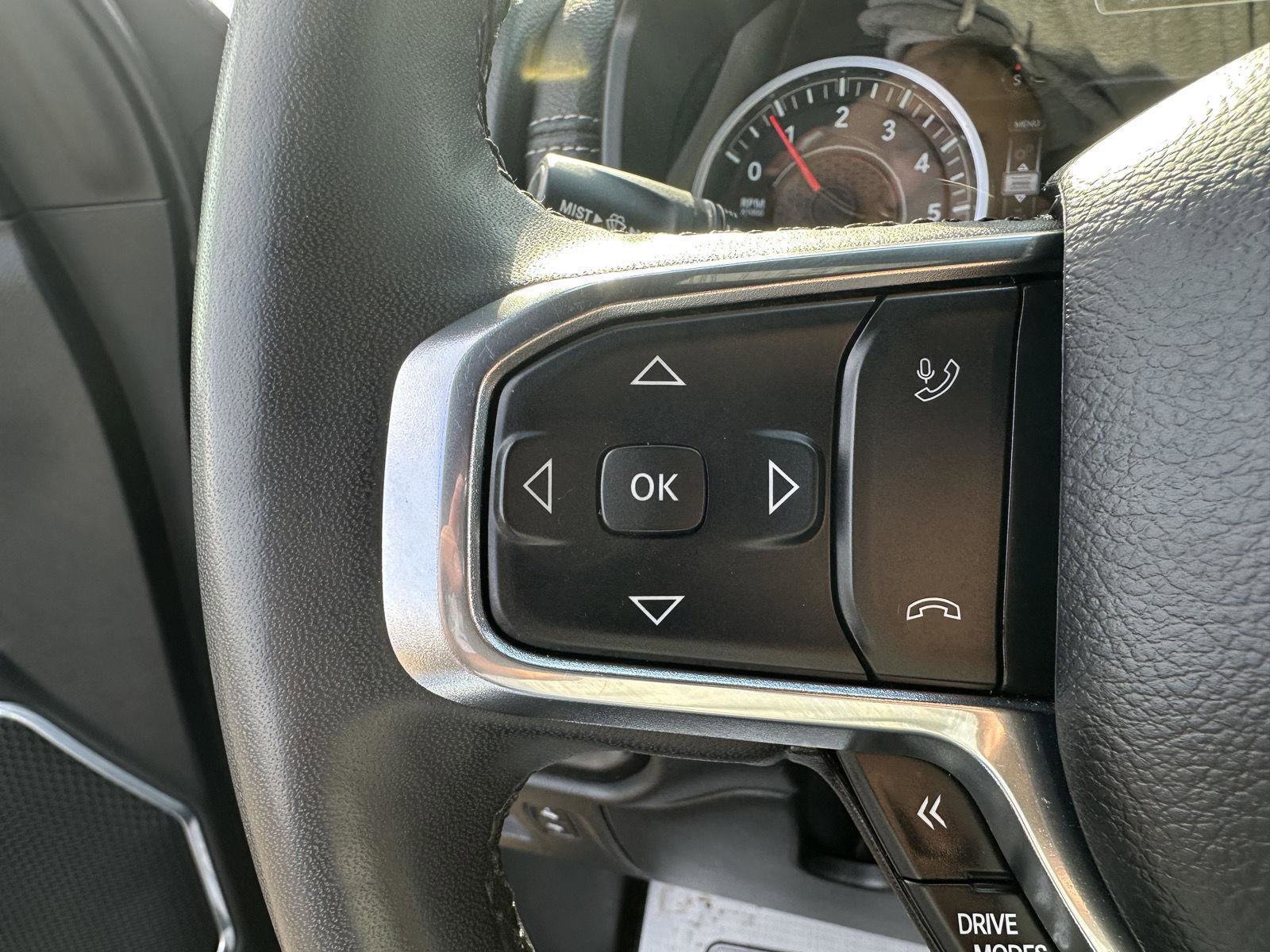 Used 2025 RAM 1500 Laramie image 21