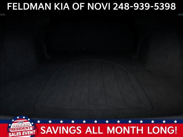 New 2025 Kia K4 LXS image 19