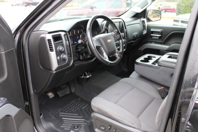 Used 2018 Chevrolet Silverado 1500 LT w/ All Star Edition image 17