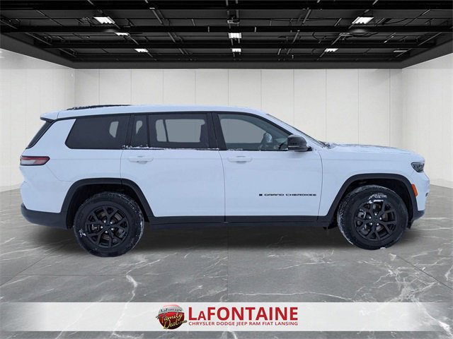 Certified 2024 Jeep Grand Cherokee L Laredo image 6