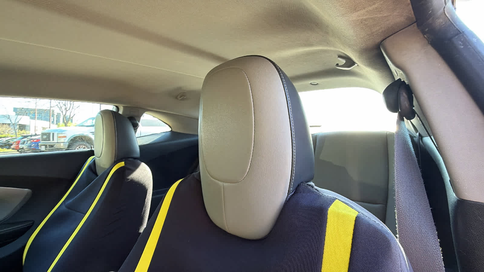 Used 2011 Chevrolet Camaro LT image 11