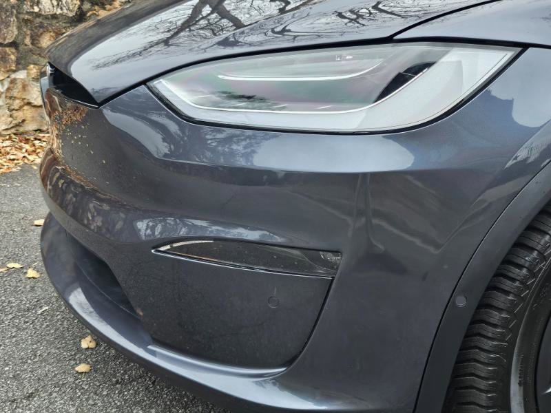 Used 2022 Tesla Model X image 29