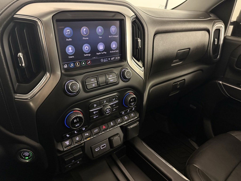 Used 2022 Chevrolet Silverado 2500 LTZ w/ LTZ Plus Package image 37