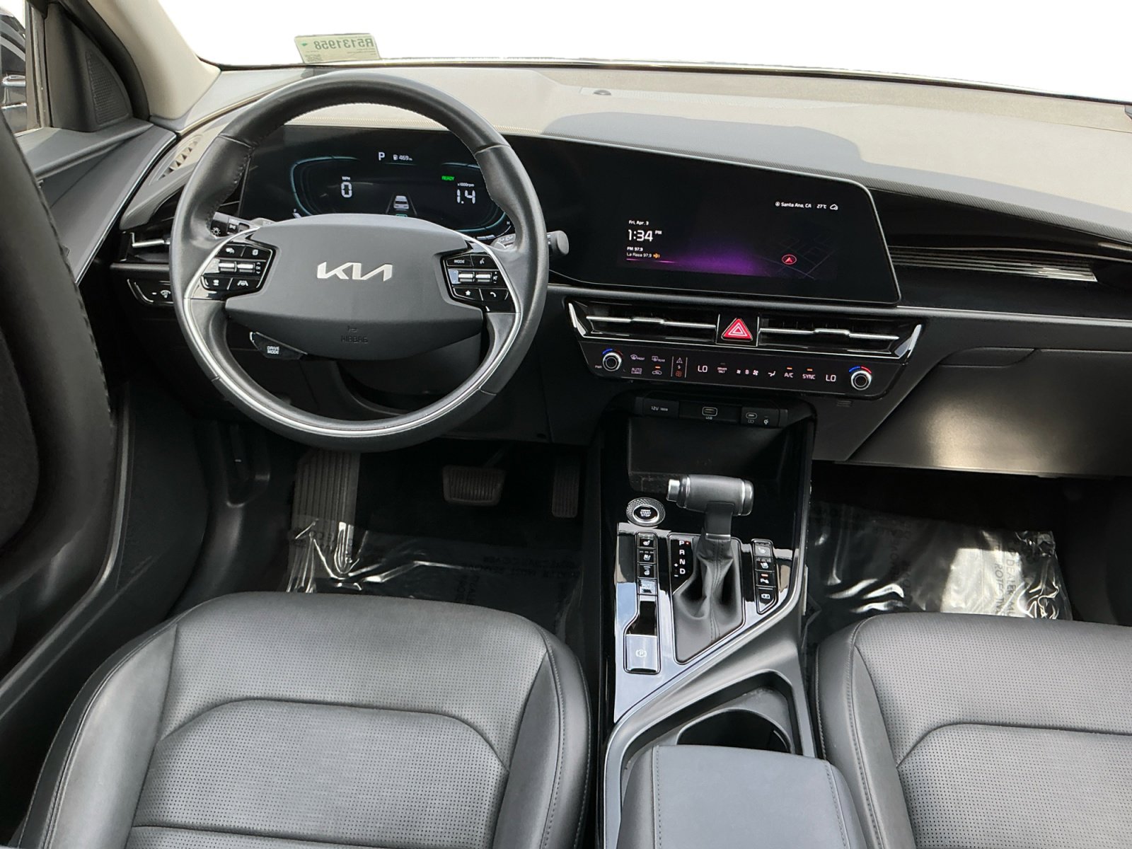 Used 2024 Kia Niro SX image 14
