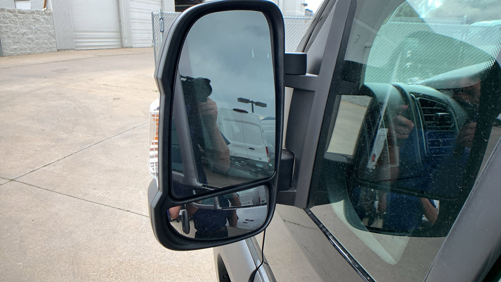 New 2025 RAM ProMaster 2500 w/ Convenience Group image 10