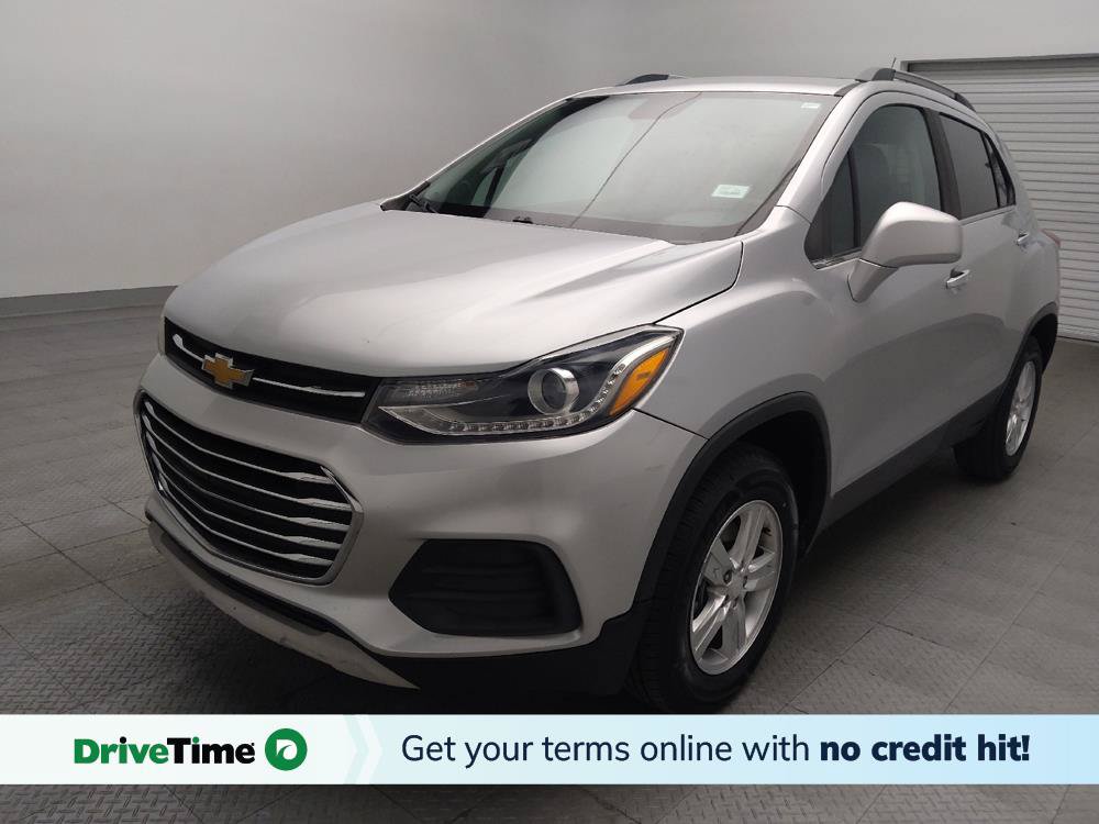 Used 2017 Chevrolet Trax LT w/ Sun & Sound Package