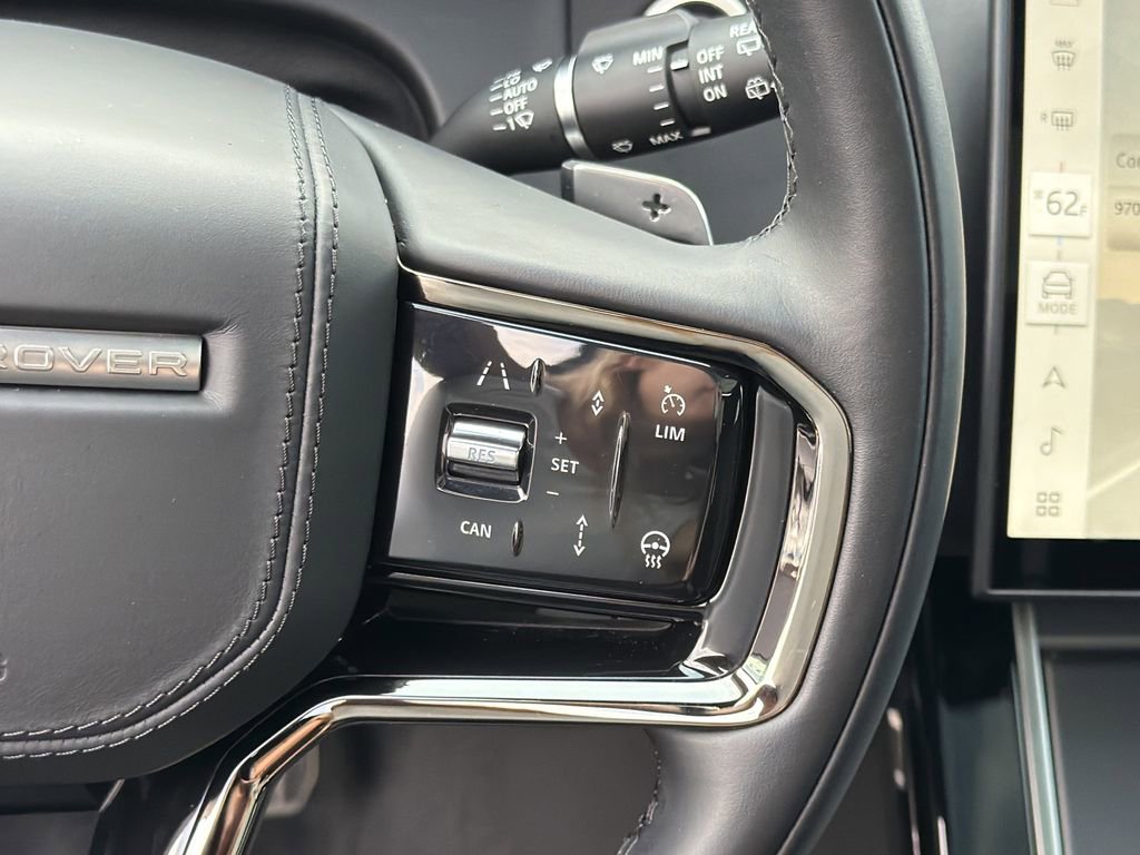 Used 2025 Land Rover Range Rover Velar Dynamic SE image 25