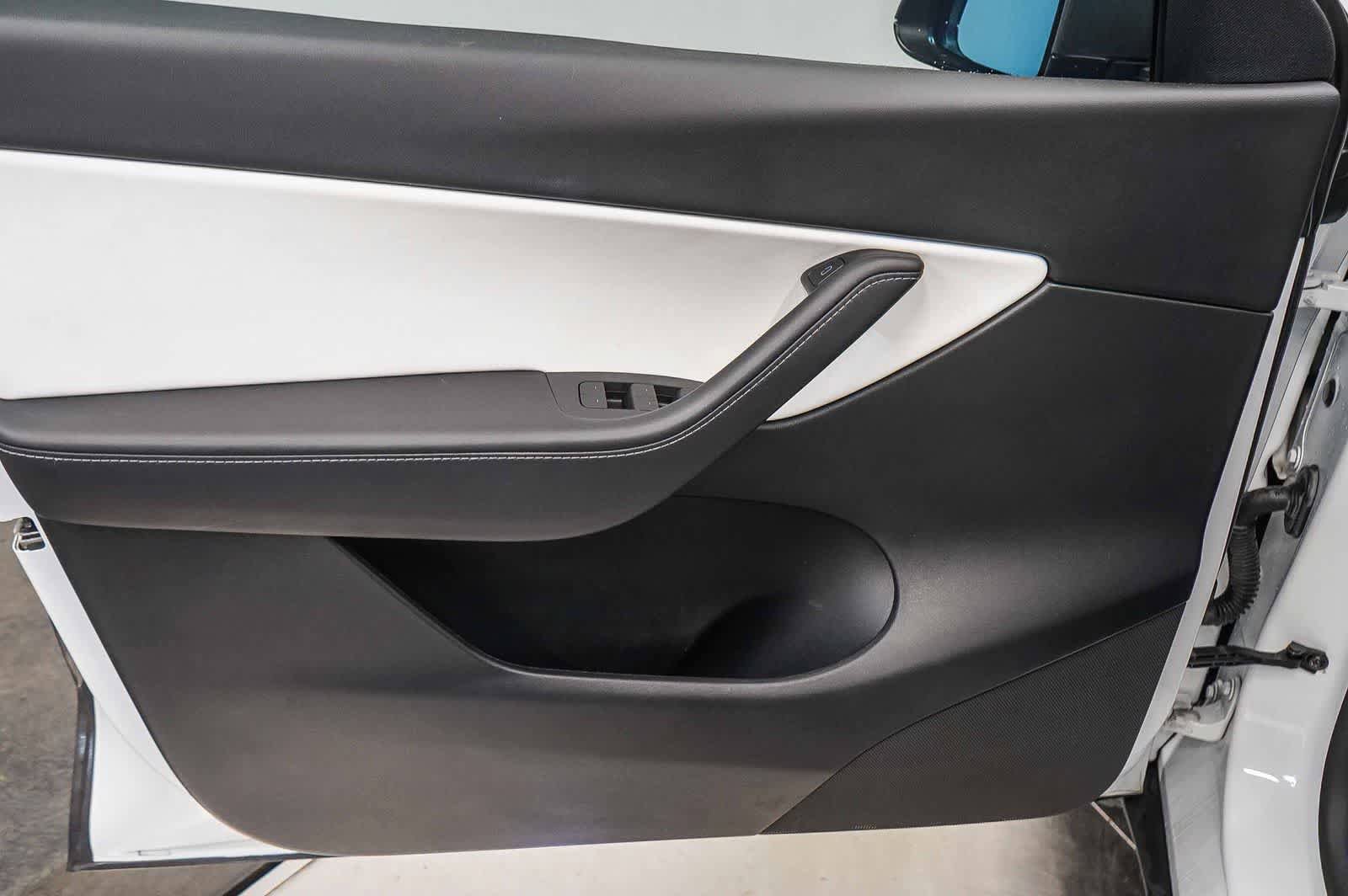 Used 2021 Tesla Model Y Performance image 21