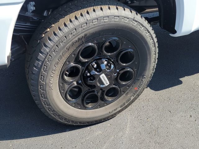 New 2026 Ford F250 4x4 Crew Cab Super Duty image 5
