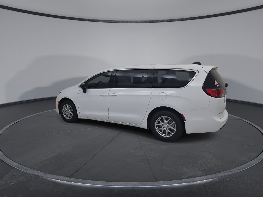 New 2027 Chrysler Pacifica LX FWD image 10