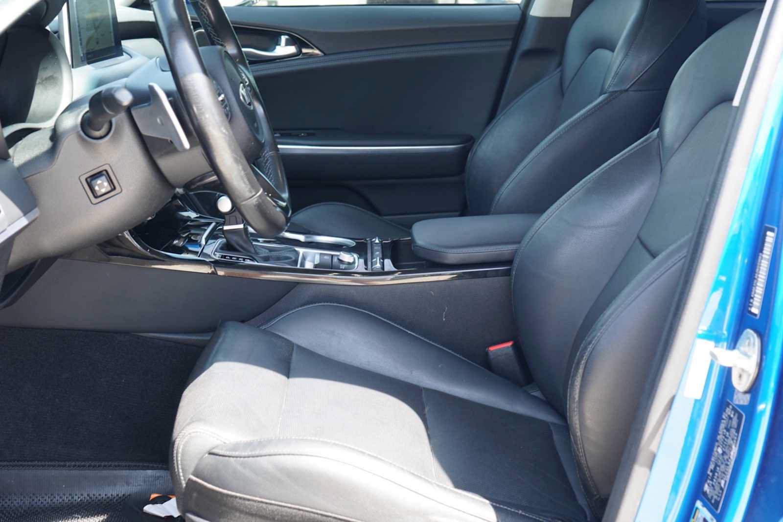 Used 2018 Kia Stinger Premium RWD image 9