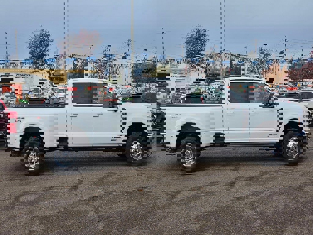 New 2025 Ford F350 Lariat w/ Lariat Ultimate Package image 6