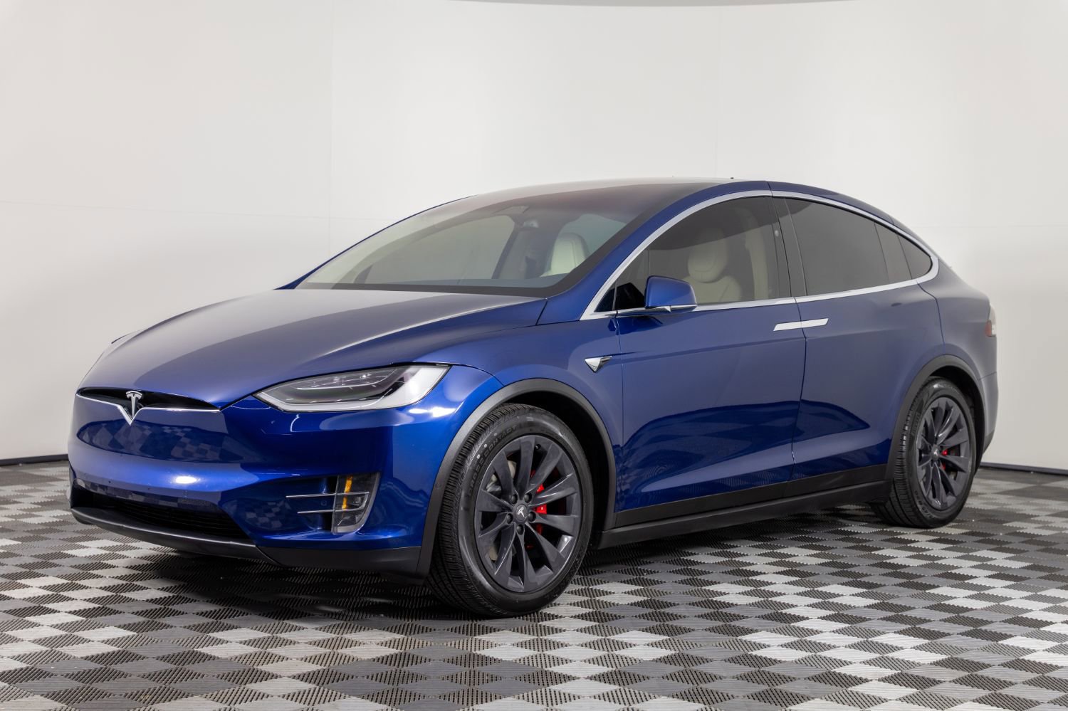 Used 2018 Tesla Model X P100D AWD/4WD image 1