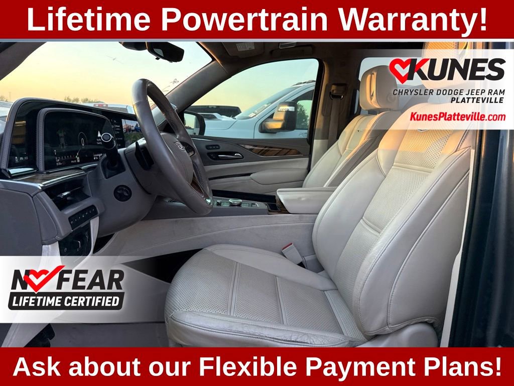 Used 2021 Cadillac Escalade Sport Platinum w/ LPO, ONYX Package AWD/4WD image 12