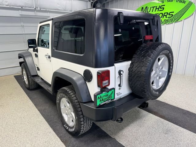 Used 2010 Jeep Wrangler Sport AWD/4WD image 4