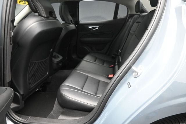 Used 2024 Volvo S60 B5 Core FWD image 21