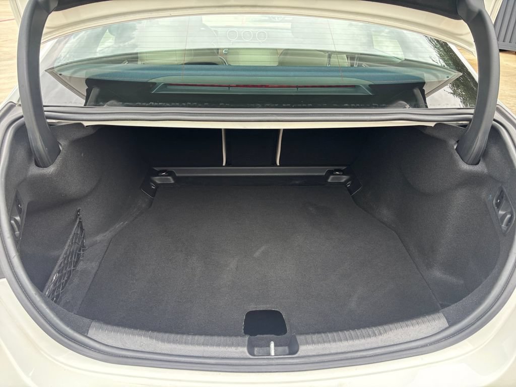 Used 2024 Mercedes-Benz C 300 Sedan image 18
