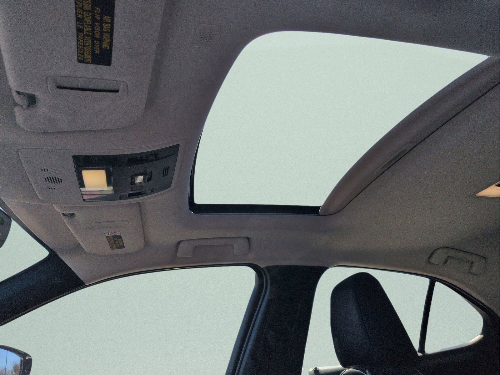 Used 2020 Lexus UX 250h w/ Premium Package image 29