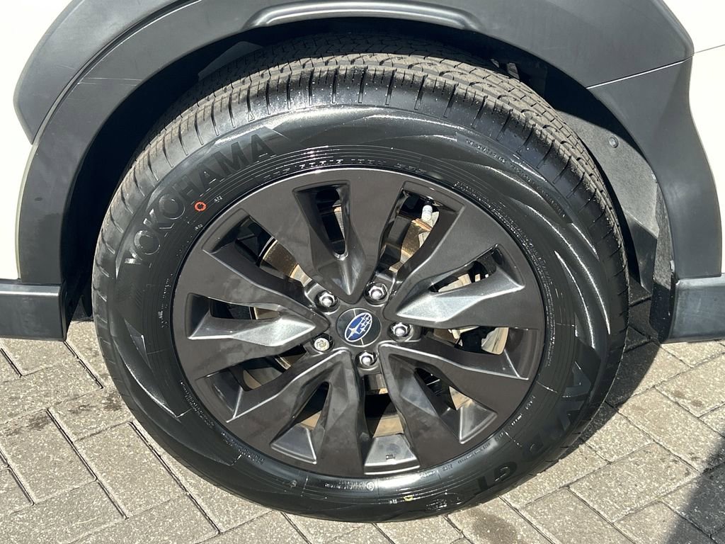 Certified 2024 Subaru Outback Onyx Edition image 32