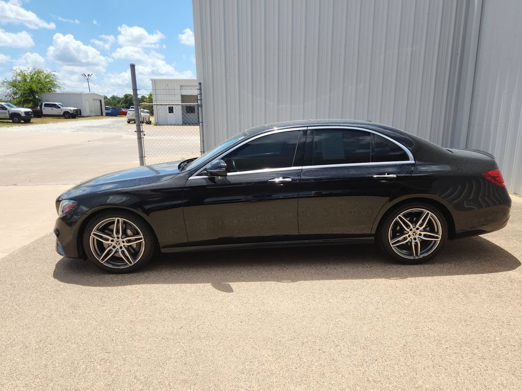 Used 2018 Mercedes-Benz E 300 image 5