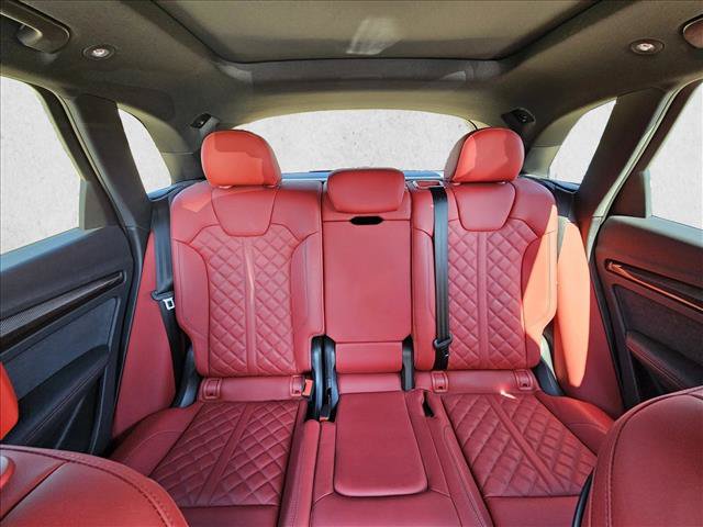 Certified 2024 Audi SQ5 Premium Plus w/ Premium Plus Package AWD/4WD image 11