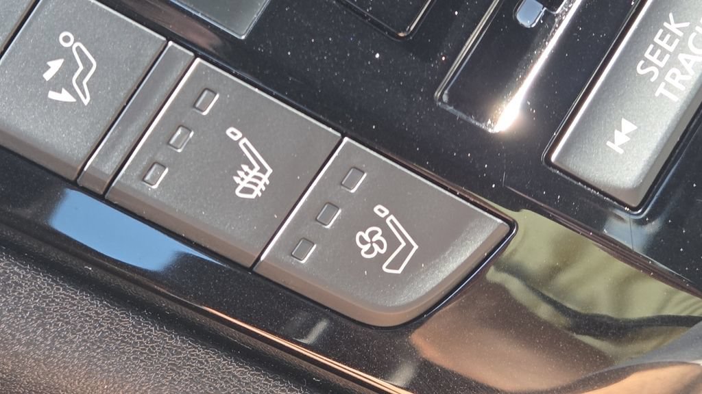 Certified 2024 INFINITI QX55 Sensory AWD/4WD image 24